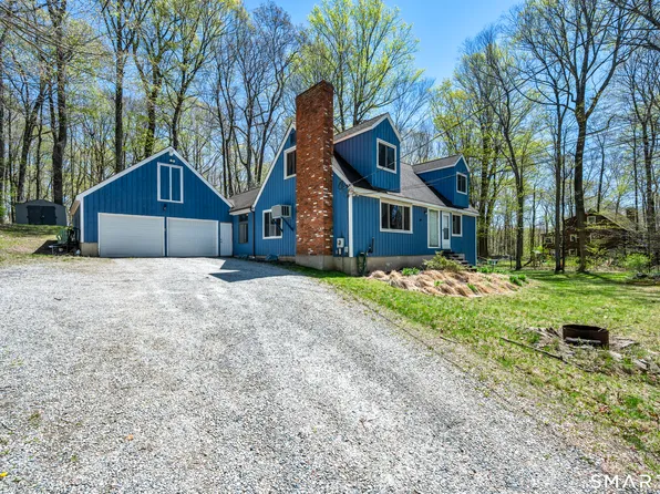 170 Weatherly Trail, Guilford, CT 06437