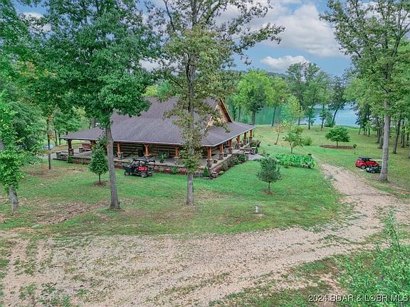 5th image of 33396 Hayden Dr