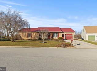 6 Ashly Ct, Hanover, PA 17331