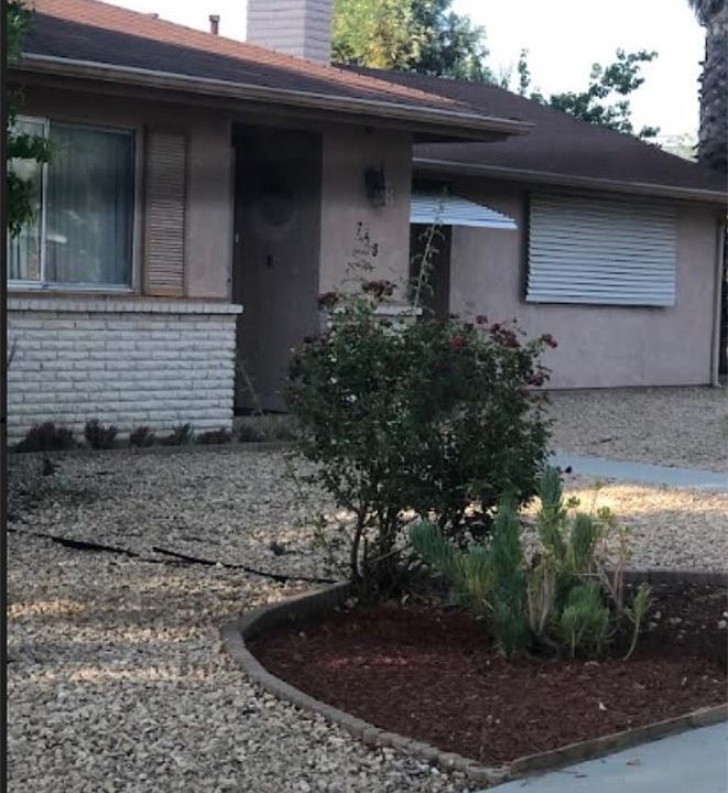 1st image of 758 Coral Ave