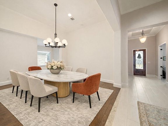 5th image of 17610 Astrachan Rd