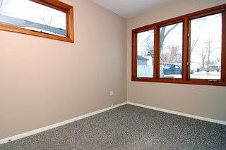 4th image of 41755 N Riverview Ave