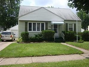1st image of 204 Walter Ave