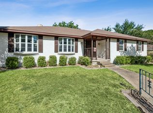 5929 Canterview Dr, Dallas, TX 75228