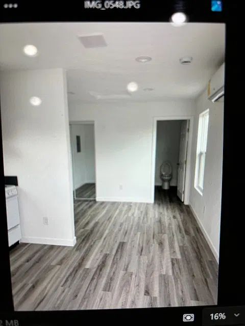 Studio, 300 sqft, $2,200 — Photo 3