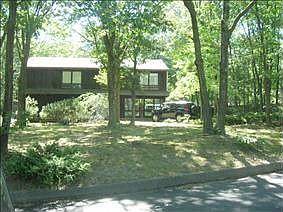 1st image of 82 Ledgewood Dr