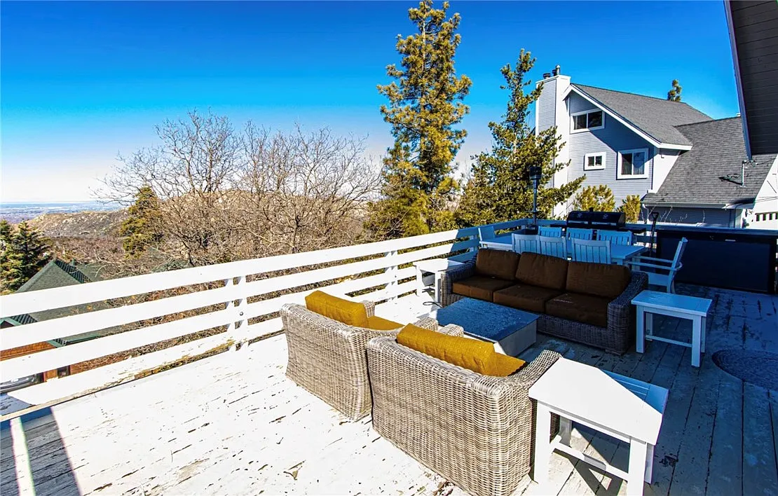 4 bed, 3.5 bath, 1500 sqft, $3,400 — Photo 4