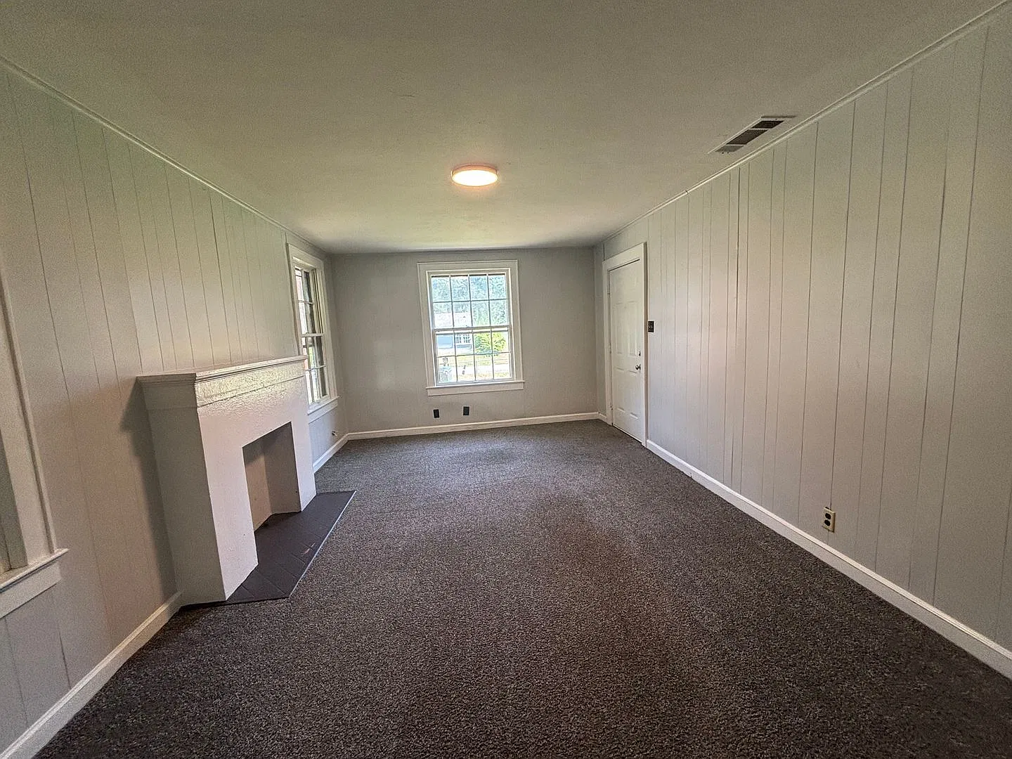 Charming 3 bedroom — Photo 4