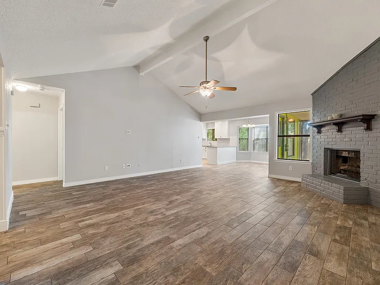7501 Whistlestop Dr — Photo 10