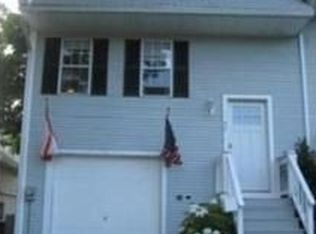 37 Grammont Rd, Worcester, MA 01607