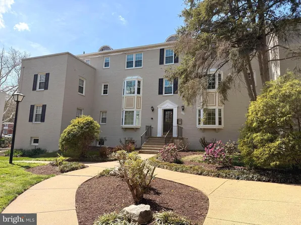 822 S Arlington Mill Dr #2-301, Arlington, VA 22204