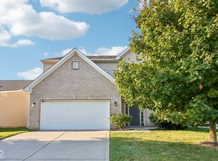 5779 Blue Sky Dr, Whitestown, IN 46075