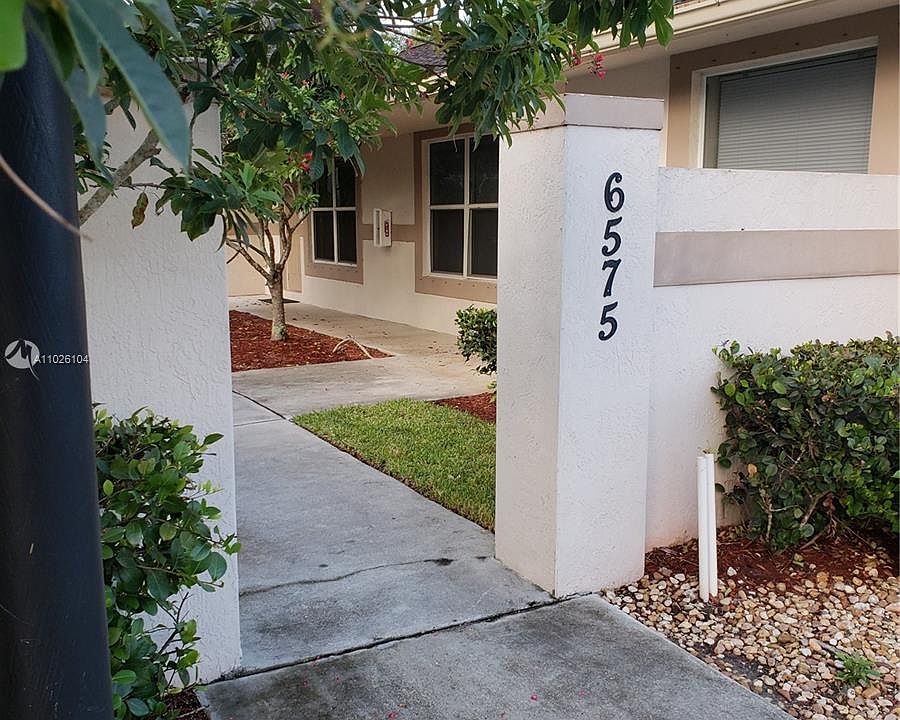 1st image of 6575 SW 49th Ct APT B