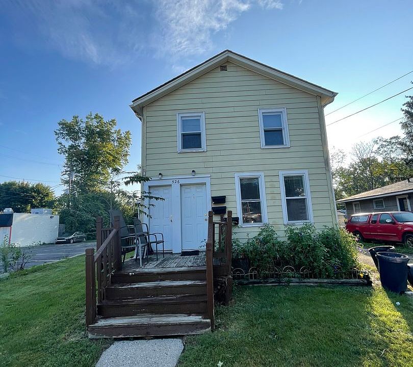 1st image of 526 N Huron St #(1)