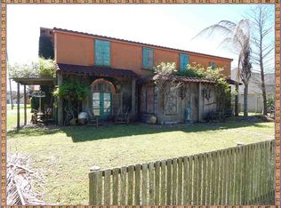 3111 Price St, Nederland, TX 77627