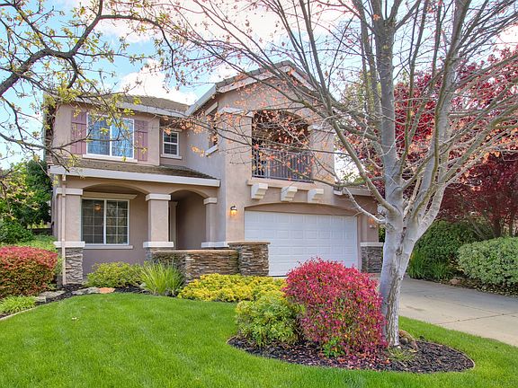 2nd image of 592 Plum Creek Ct