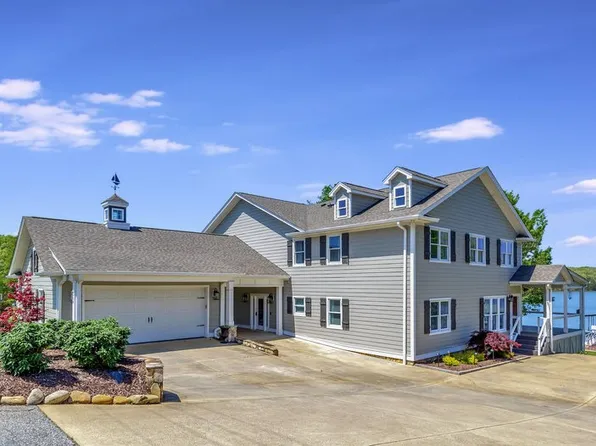 356 Maret Rd, Townville, SC 29689