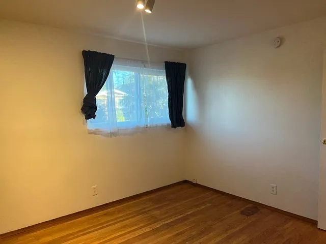 1730 Stuart St — Photo 9