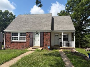 126 Crescent Garden Dr, Pittsburgh, PA 15235