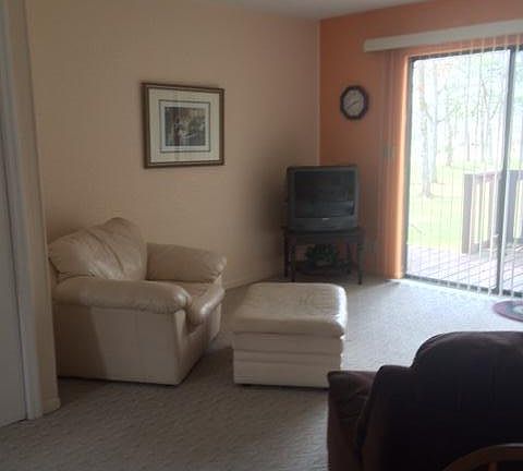 5th image of 82 Wilshire Heights Dr