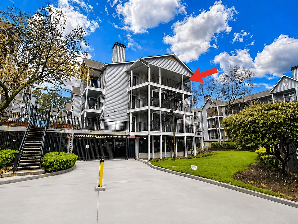 310 Granville Ct NE #1
