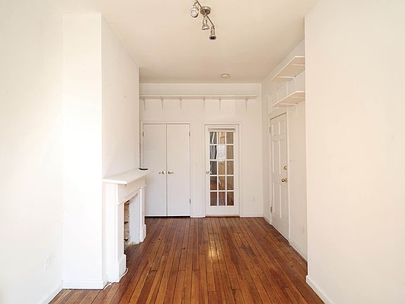 2nd image of 704 Leonard St APT 1L
