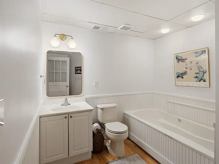 636 Bienville Ln — Photo 10