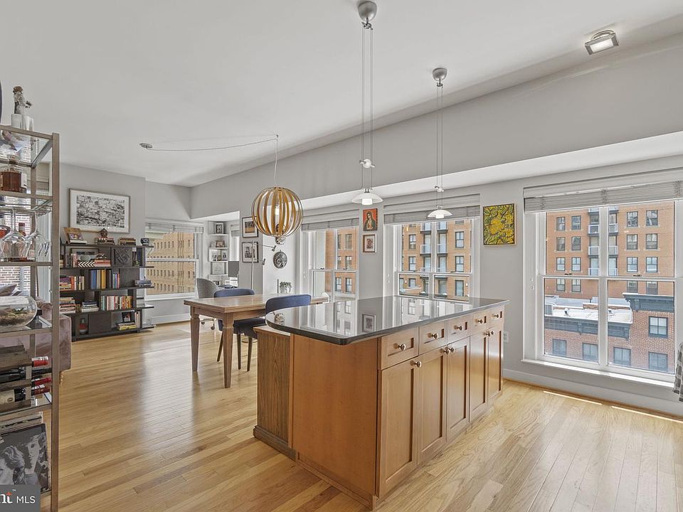 1st image of 675 E St NW #500