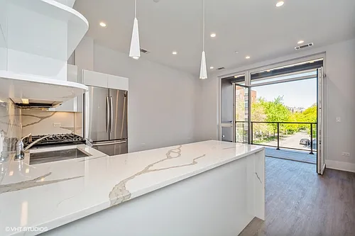 2401 W Wabansia Ave #308 Photo 1