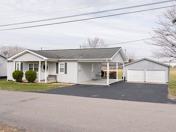 2nd image of 209 Tate Dr