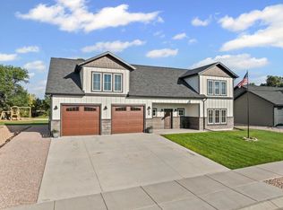 3852 E Beartooth Loop, Spearfish, SD 57783