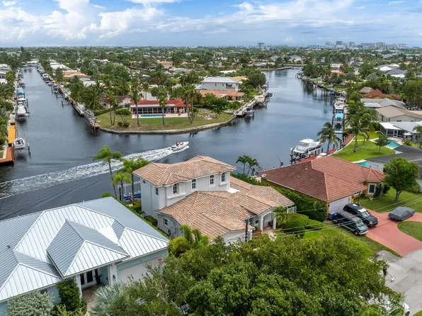 621 SE 10th Street, Pompano Beach, FL 33060