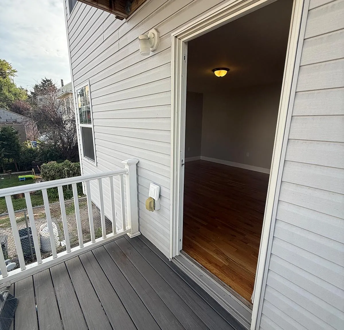 3 bed, $3,400 — Photo 3
