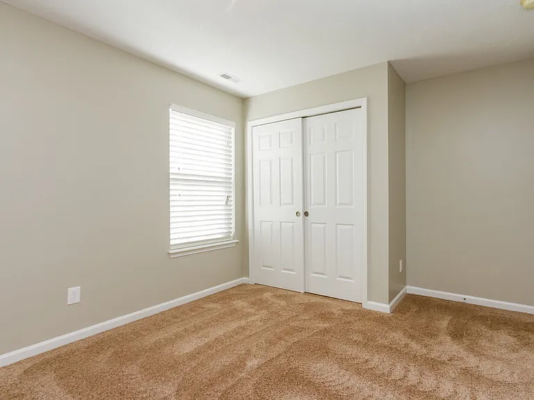 674 Austrian Way — Photo 7