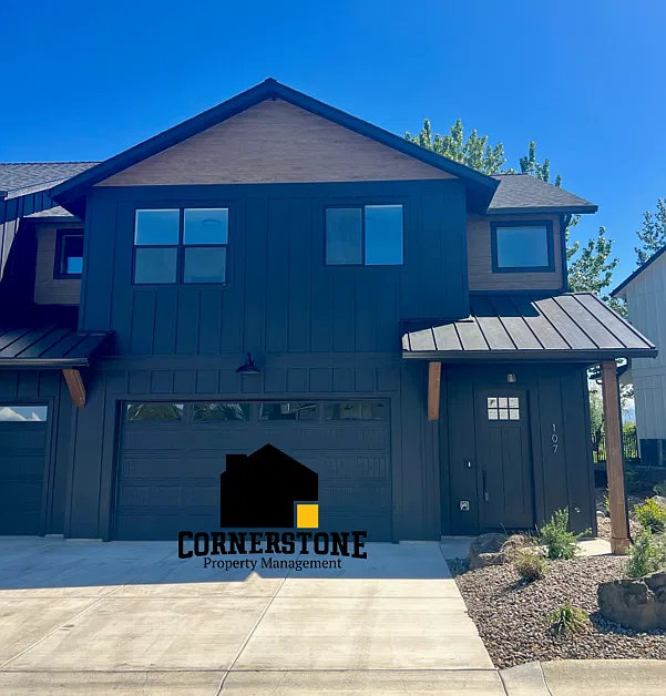 107 Golf View Dr