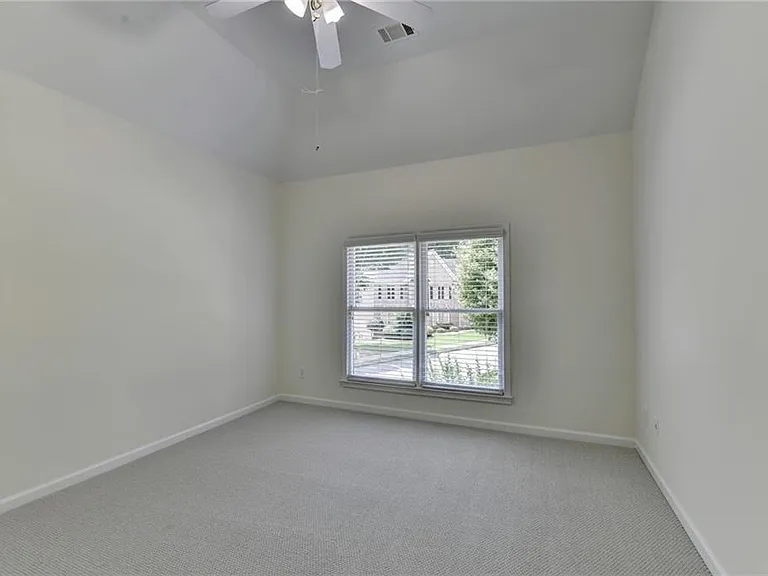 10645 Honey Brook Cir — Photo 47