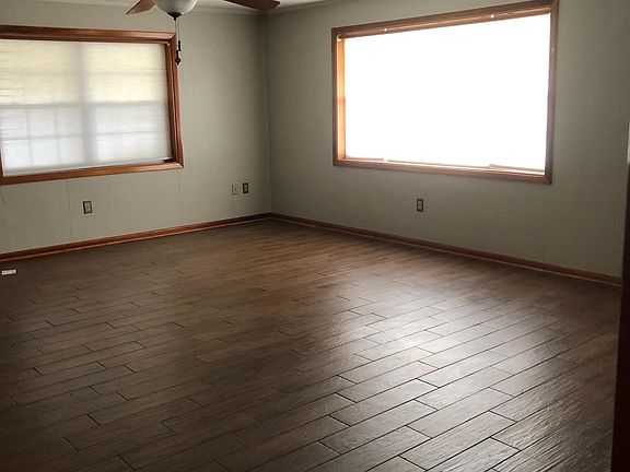 5th image of 214 Florida St