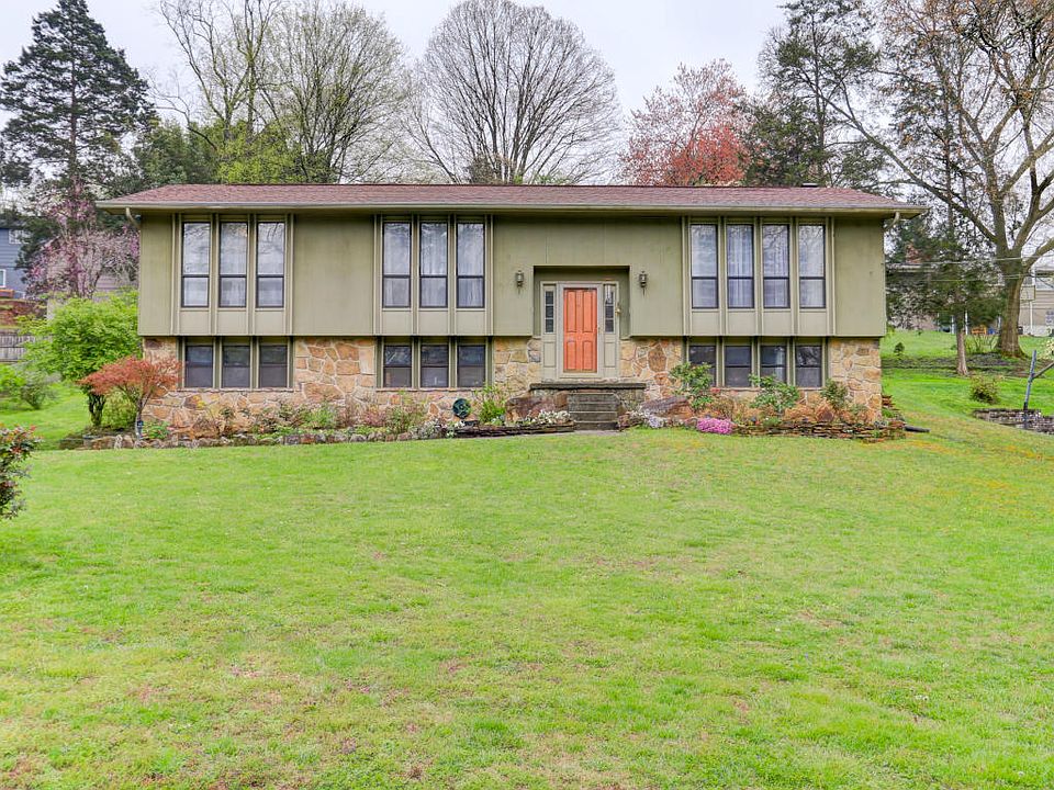 1st image of 5440 Lance Dr