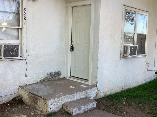 522 S Avenue E, Portales, NM 88130