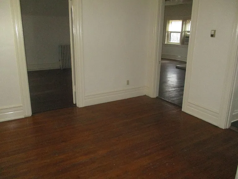 1365 S 3rd St — Photo 5
