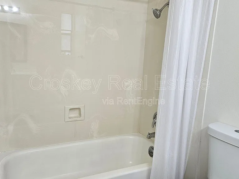 1349 Tree Garden Pl — Photo 10