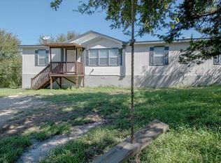 411 Texas Oak Dr, Cedar Creek, TX 78612