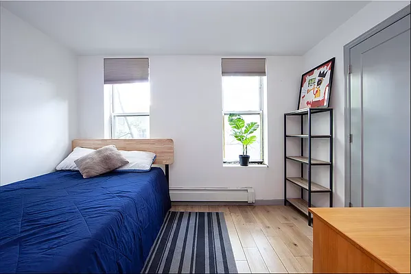 Rented by R New York | media 12