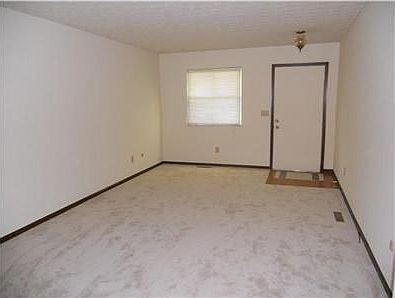 2nd image of 6485-6487 Birchview Dr