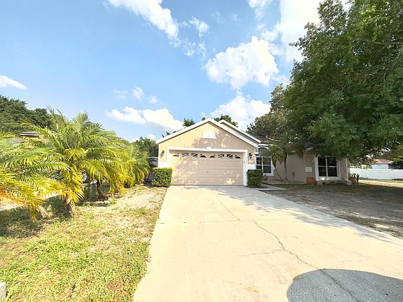 2nd image of 4425 Vista Woods Ct