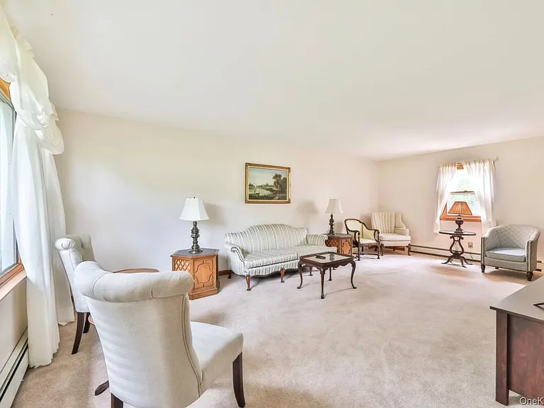 170 Maplecrest Rd — Photo 19