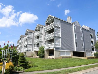 4800 Harbor Beach Blvd APT 4104, Brigantine, NJ, 08203
