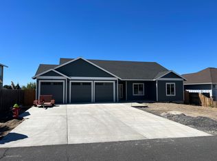 301 Ridgeview Dr, Culver, OR 97734