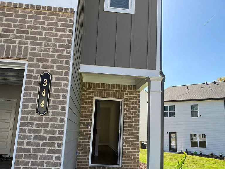 344 Overlook Ct — Photo 8