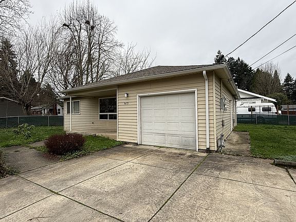 3rd image of 9475 SE 40th Ave